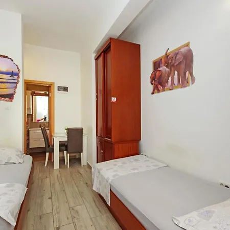 Apartment Studios Split *